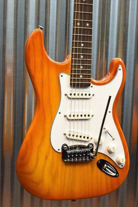 G&L Guitars USA Custom Legacy Honeyburst Electric Guitar & Case NOS 2015 #4897