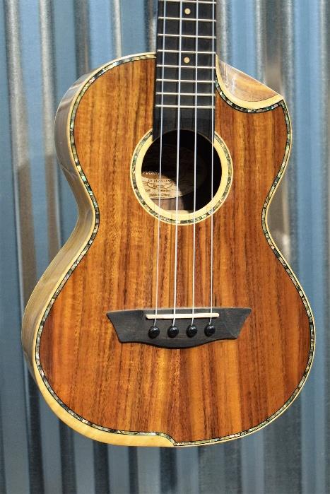 Washburn Guitars WU85SK Comfort Series Solid Koa Top Ukulele & Bag #429