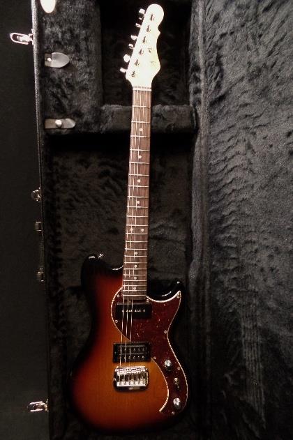 G&L USA Fallout Electric Guitar 3 Tone Sunburst & Hard Case!  Blemish #8138