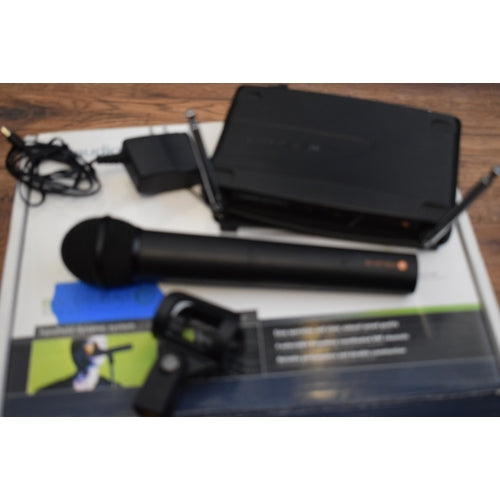 Audio Technica ATW-802 T8 Wireless Hand Held Microphone System Used*