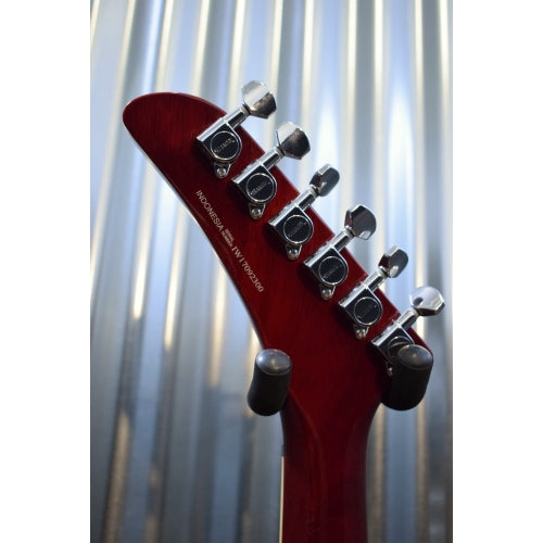 Hamer Guitars Standard Flame Top Cherry Sunburst Electric Guitar & Gig Bag #2300