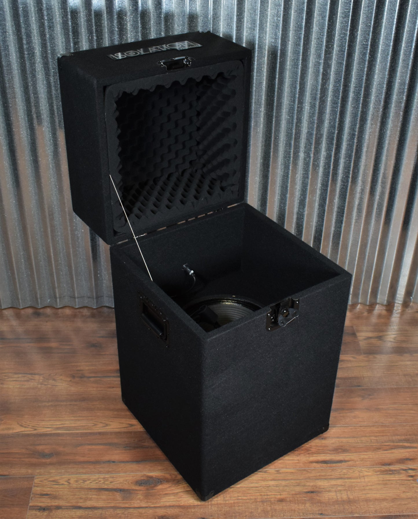 Randall ISO12C 1x12" 60 Watt Recording Studio Isolation Celestion V30 Guitar Speaker Cabinet Demo