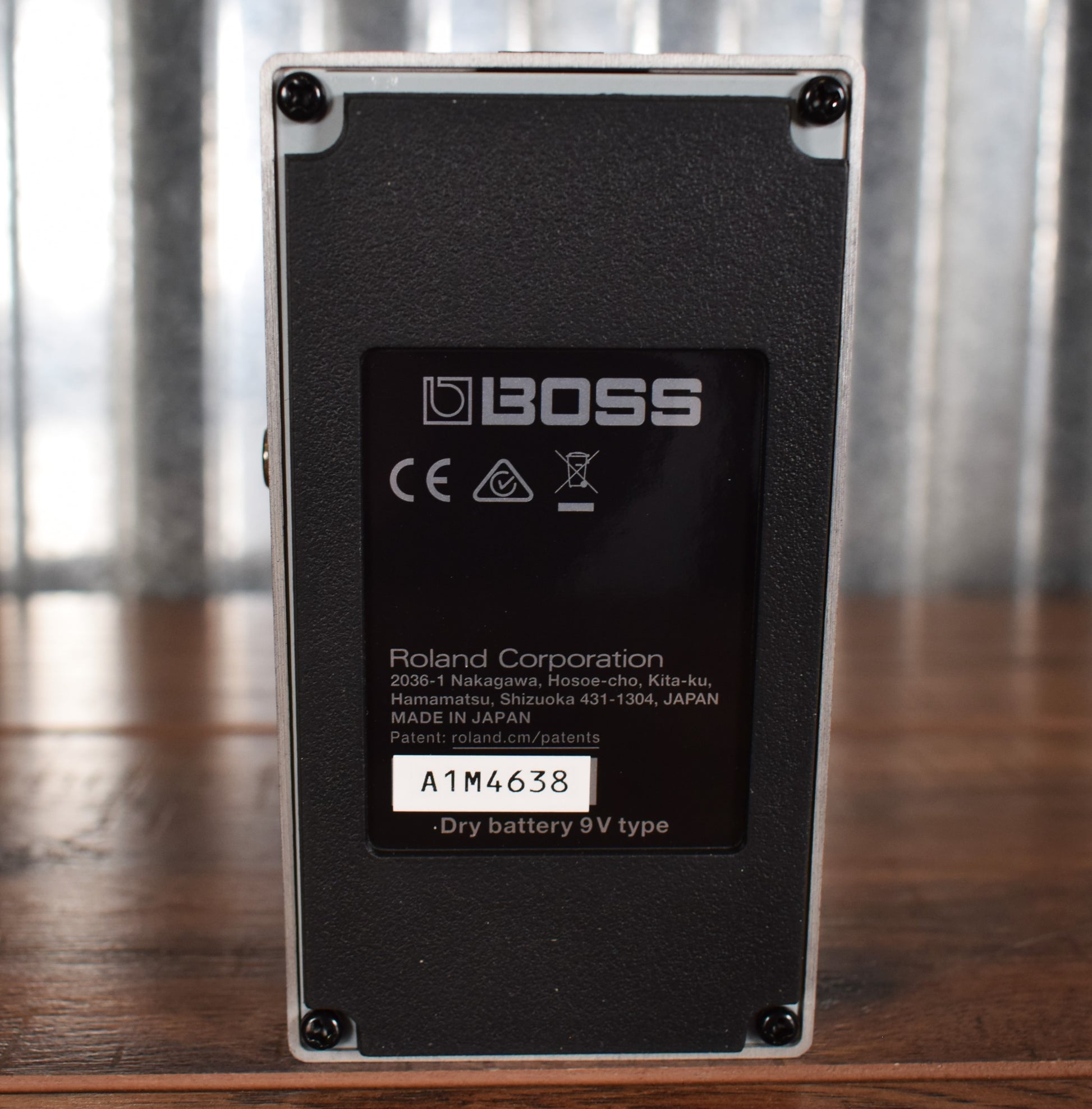 boss pedals japan Boss MT-2W Waza Craft Metal Zone Distortion Guitar Effect Pedal – Specialty Traders