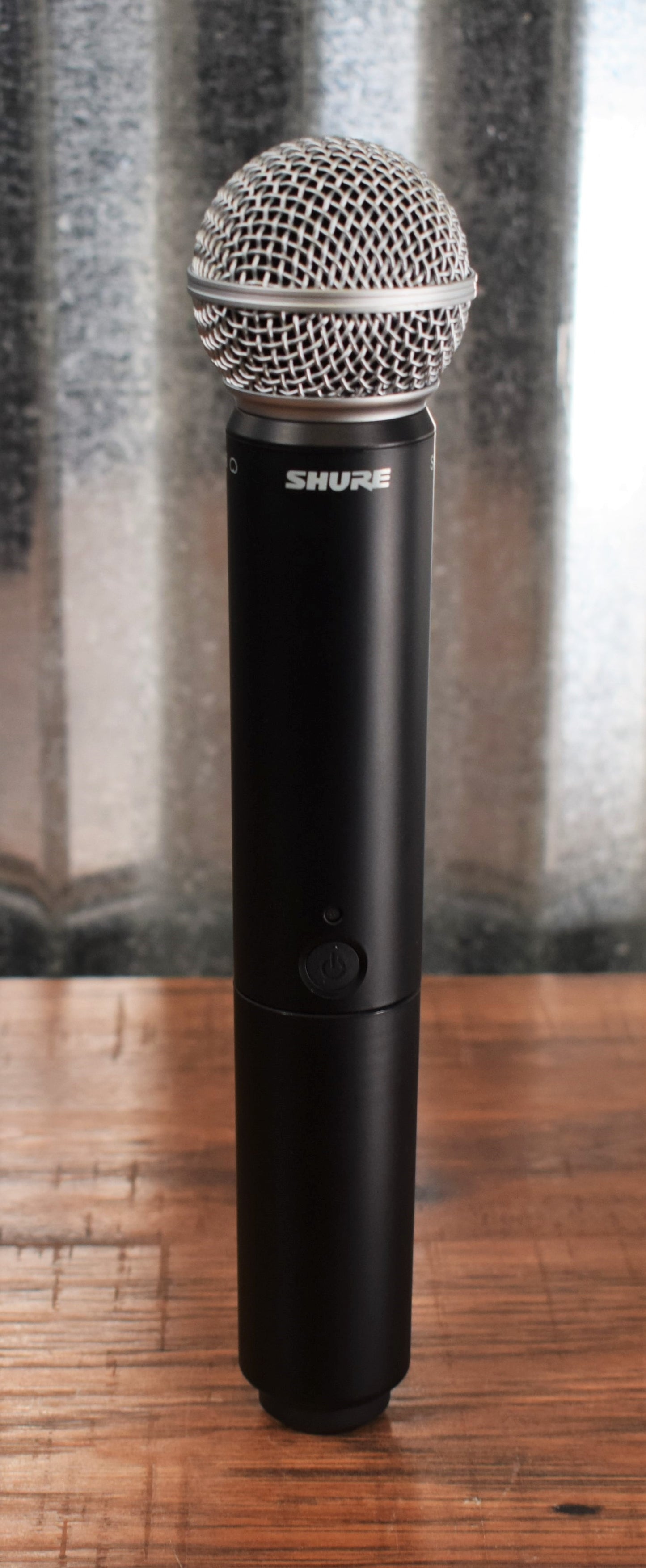 Shure BLX2-SM58-H9 Handheld Microphone Transmitter with SM58 Capsule Demo