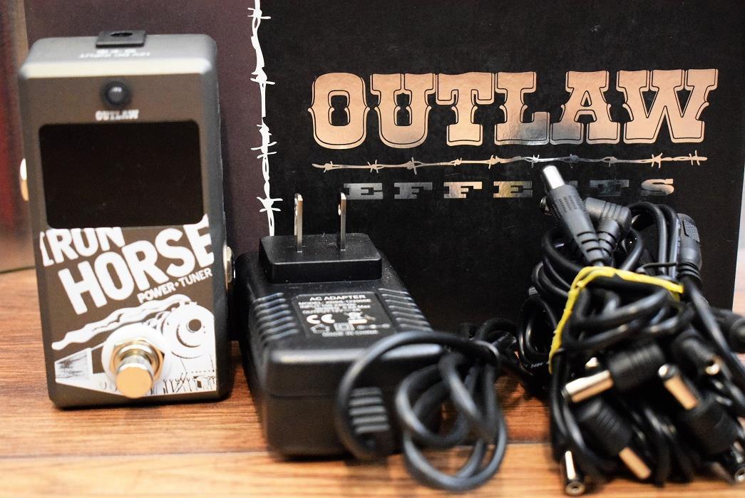 Outlaw Effects Iron Horse Pedalboard Power Supply & Cables + Tuner Guitar Effect Pedal