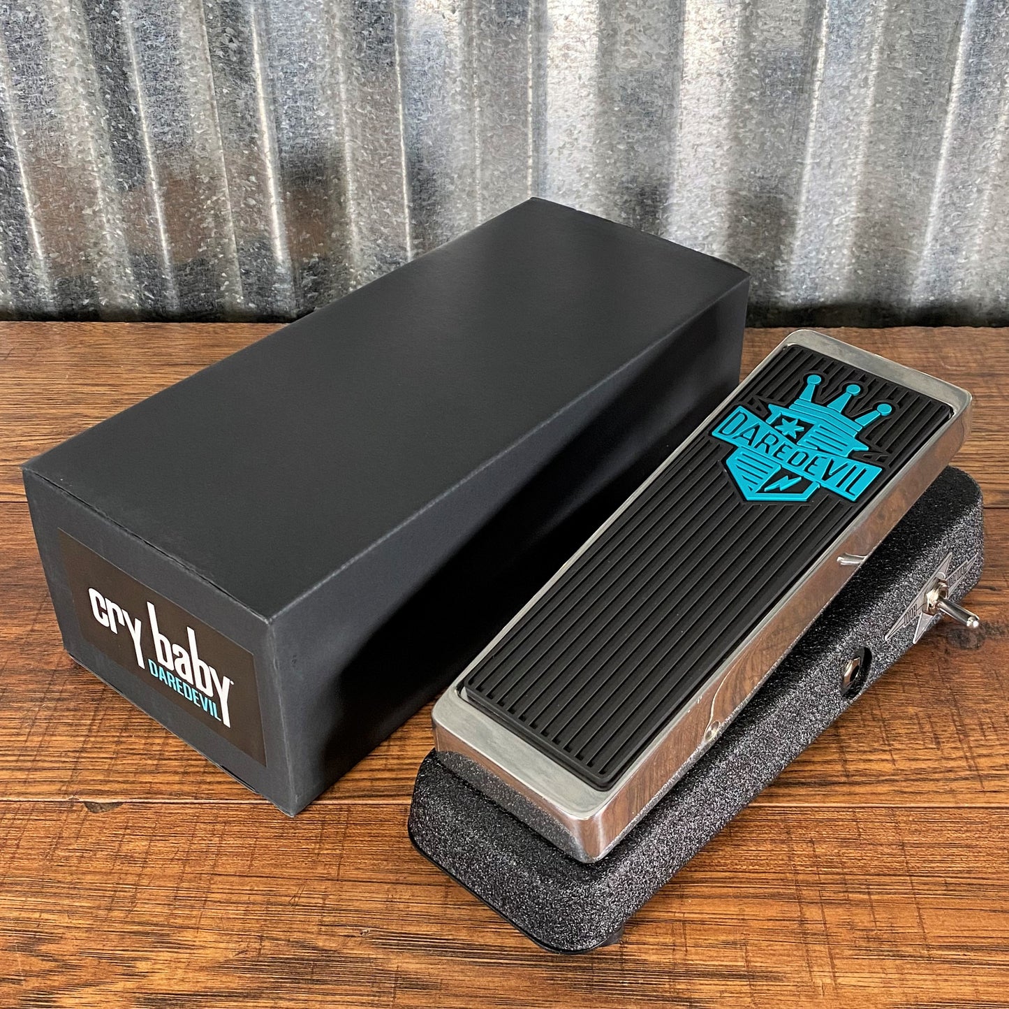 Dunlop Crybaby DD95FW Daredevil Fuzz Wah Guitar Effect Pedal