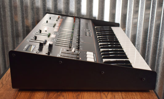 Behringer Odyssey 37 Key Analog Synthesizer Demo