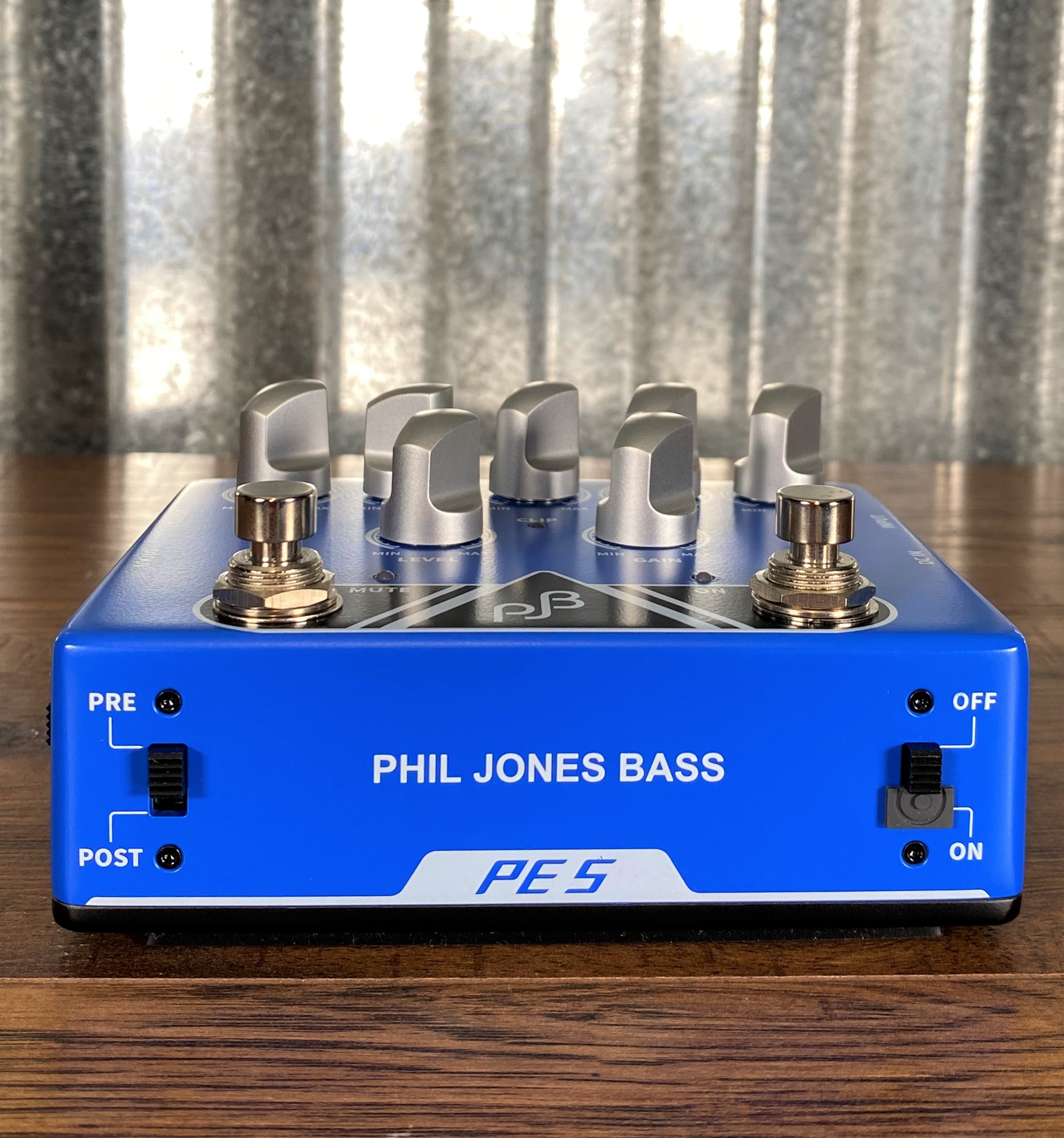 Phil Jones Bass PE-5 5 Band EQ Pre-Amp, Direct Box, & Signal Booster Effect  Pedal