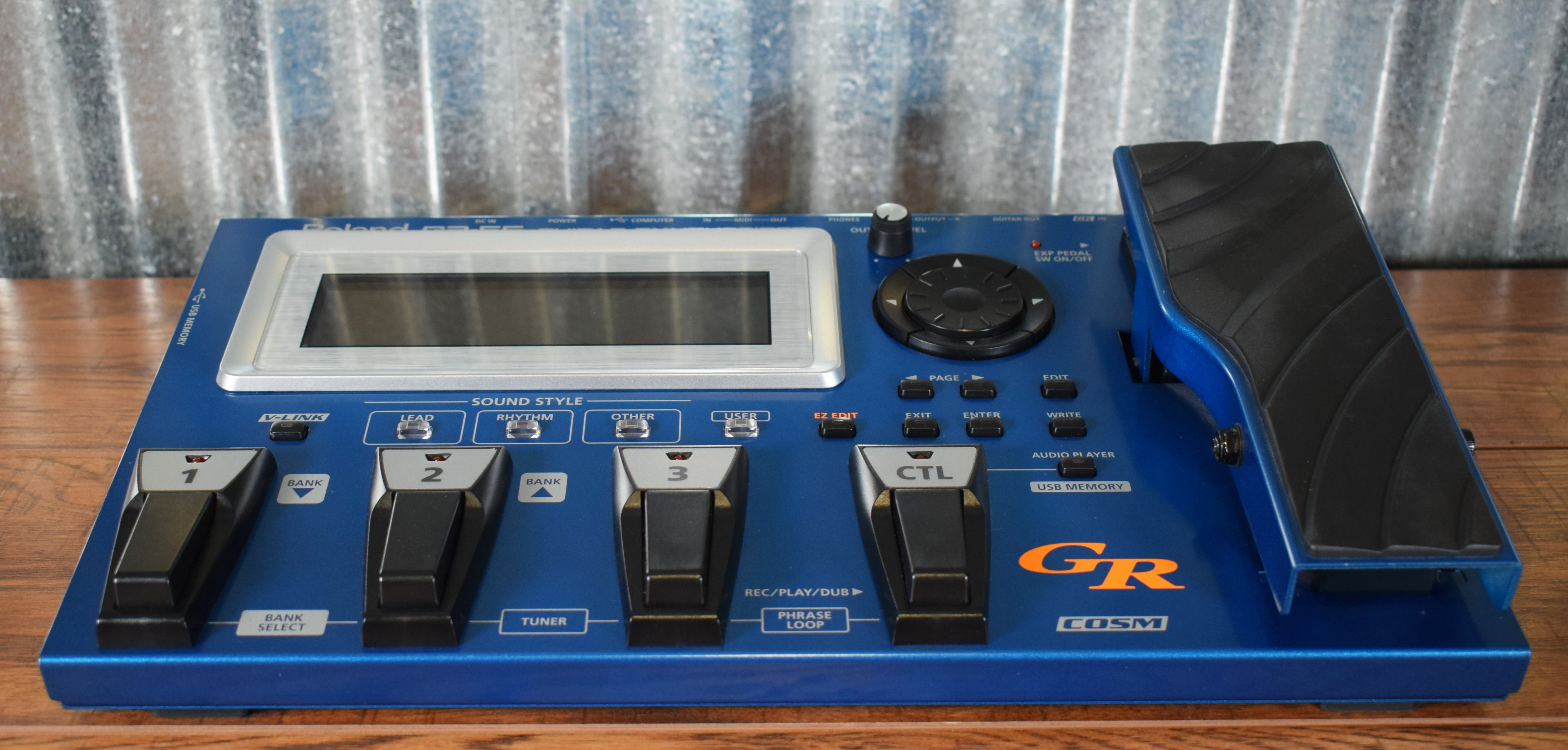 Roland GR-55 Guitar Synthesizer Effect Pedal Blue Used – Specialty