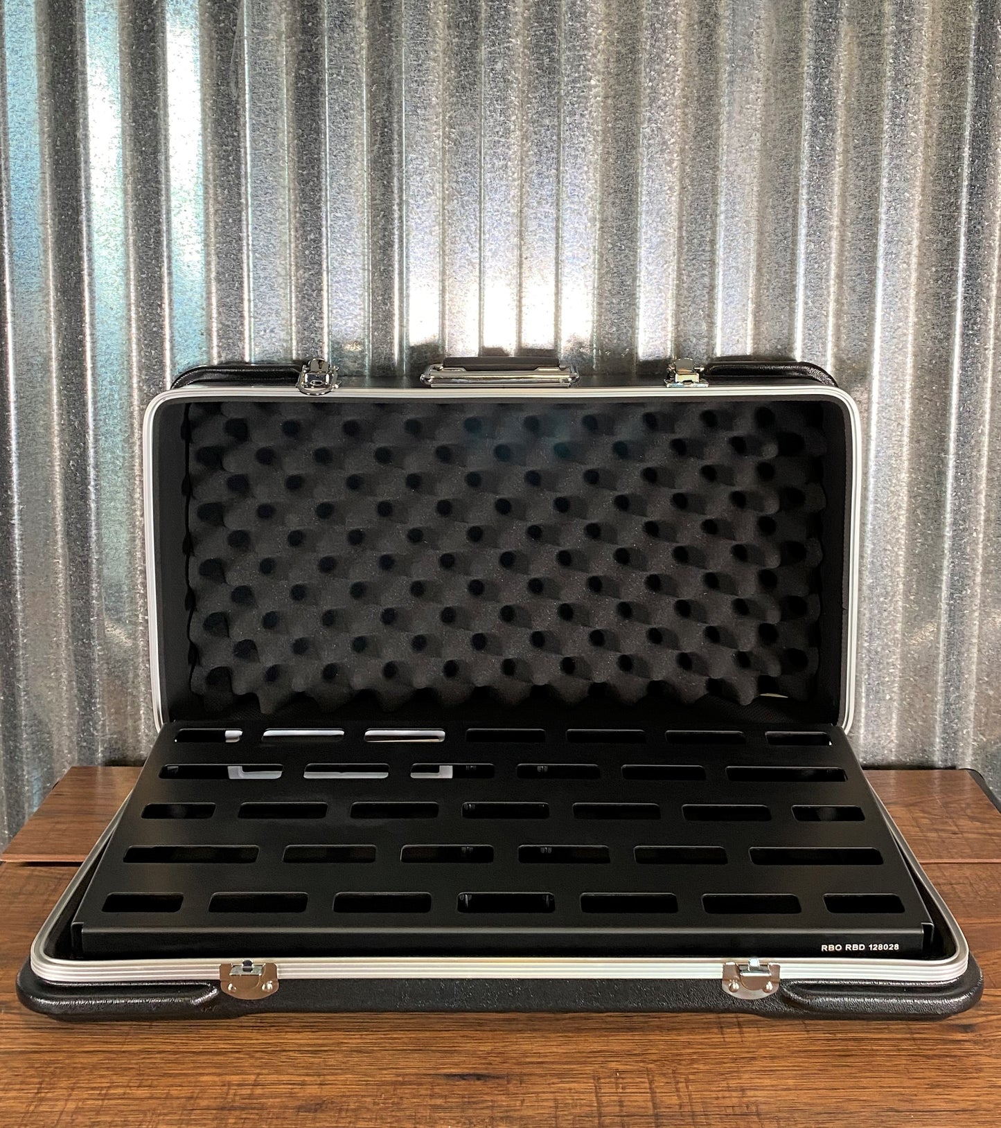 Warwick RockBoard Tres 3.1 A Guitar Effect Pedalboard & ABS Case Blem