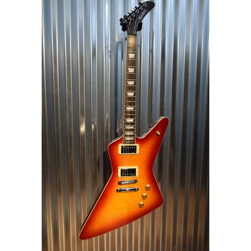 Hamer Guitars Standard Flame Top Cherry Sunburst Electric Guitar & Gig Bag #2289