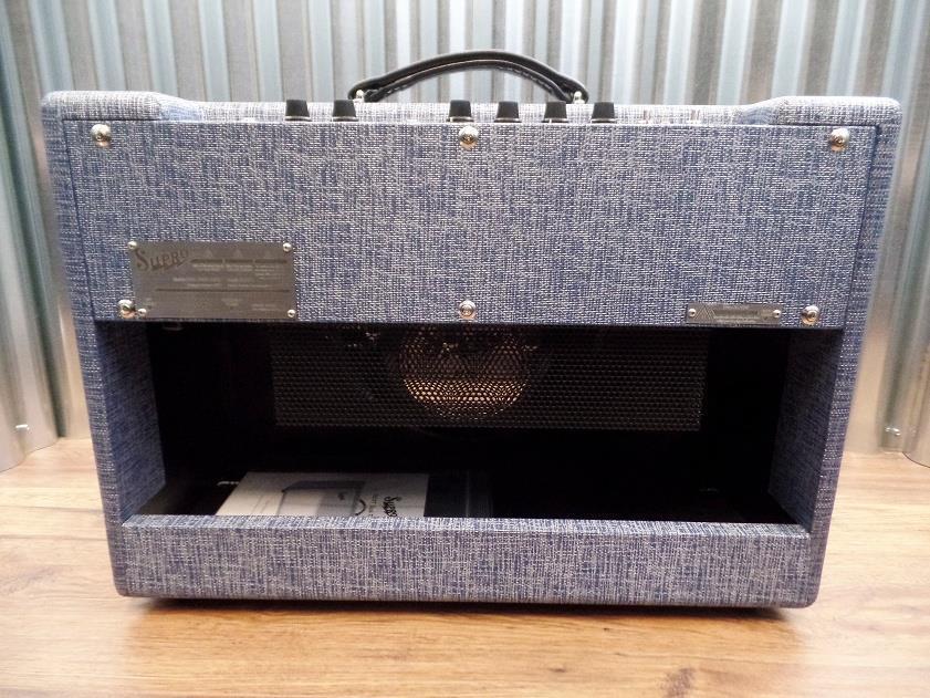 Supro USA 1624T Dual Tone 24 Watt All Tube 1x12 Combo Amplifier #1307