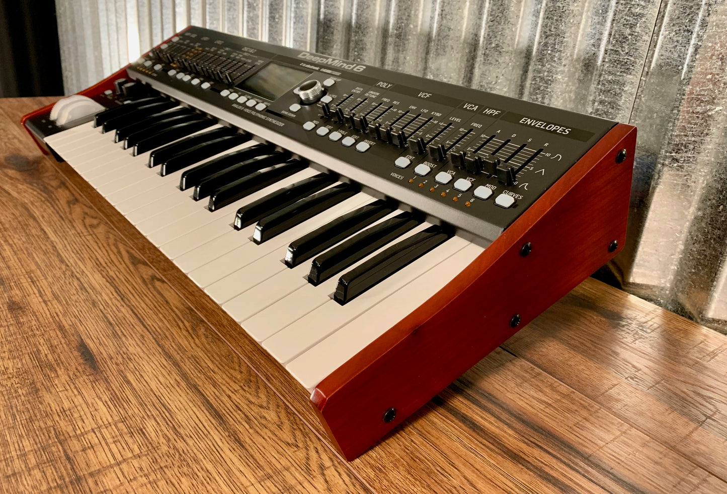 Behringer Deepmind 6 Voice Polyphonic Keyboard Synthesizer