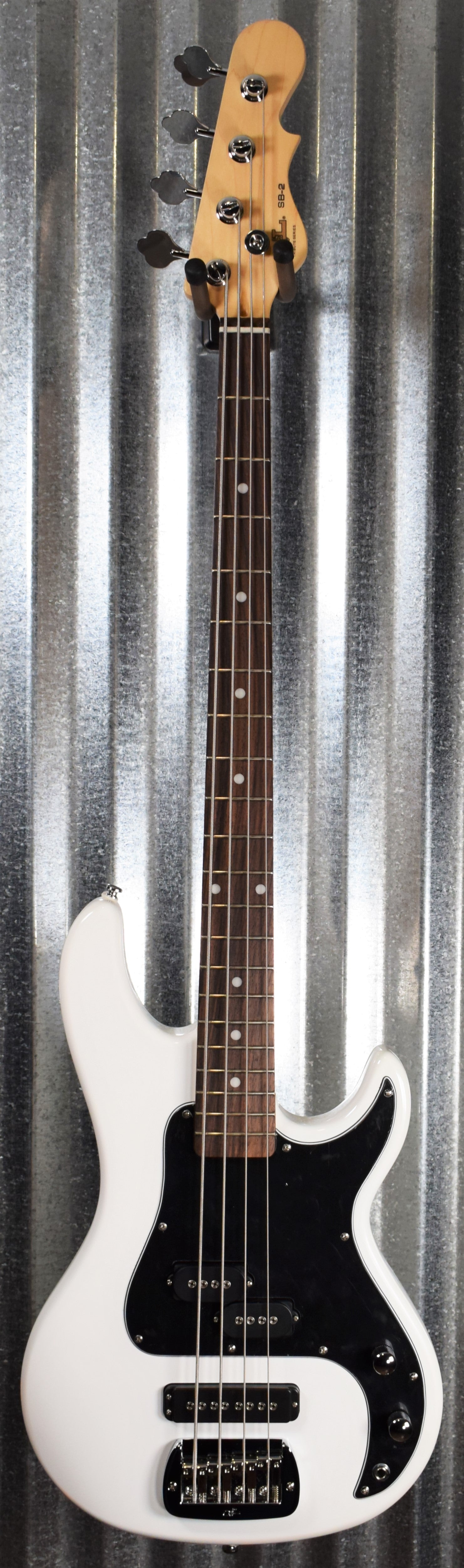 G&L Tribute SB-2 4 String PJ Bass White SB2 #3917 Demo – Specialty Traders