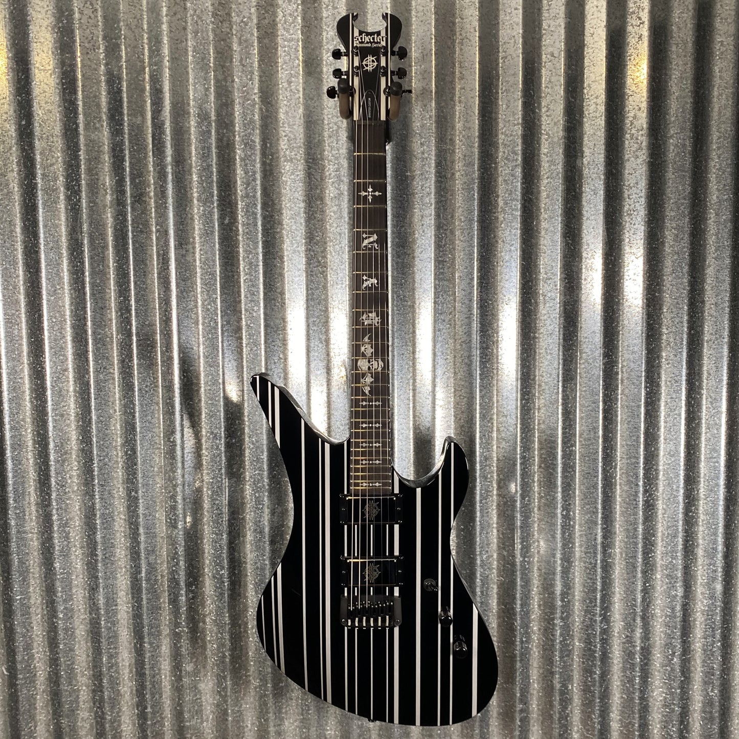 Schecter Synyster Custom HT Black & Silver Pinstripes Hard Tail Guitar & Case #1678 Used