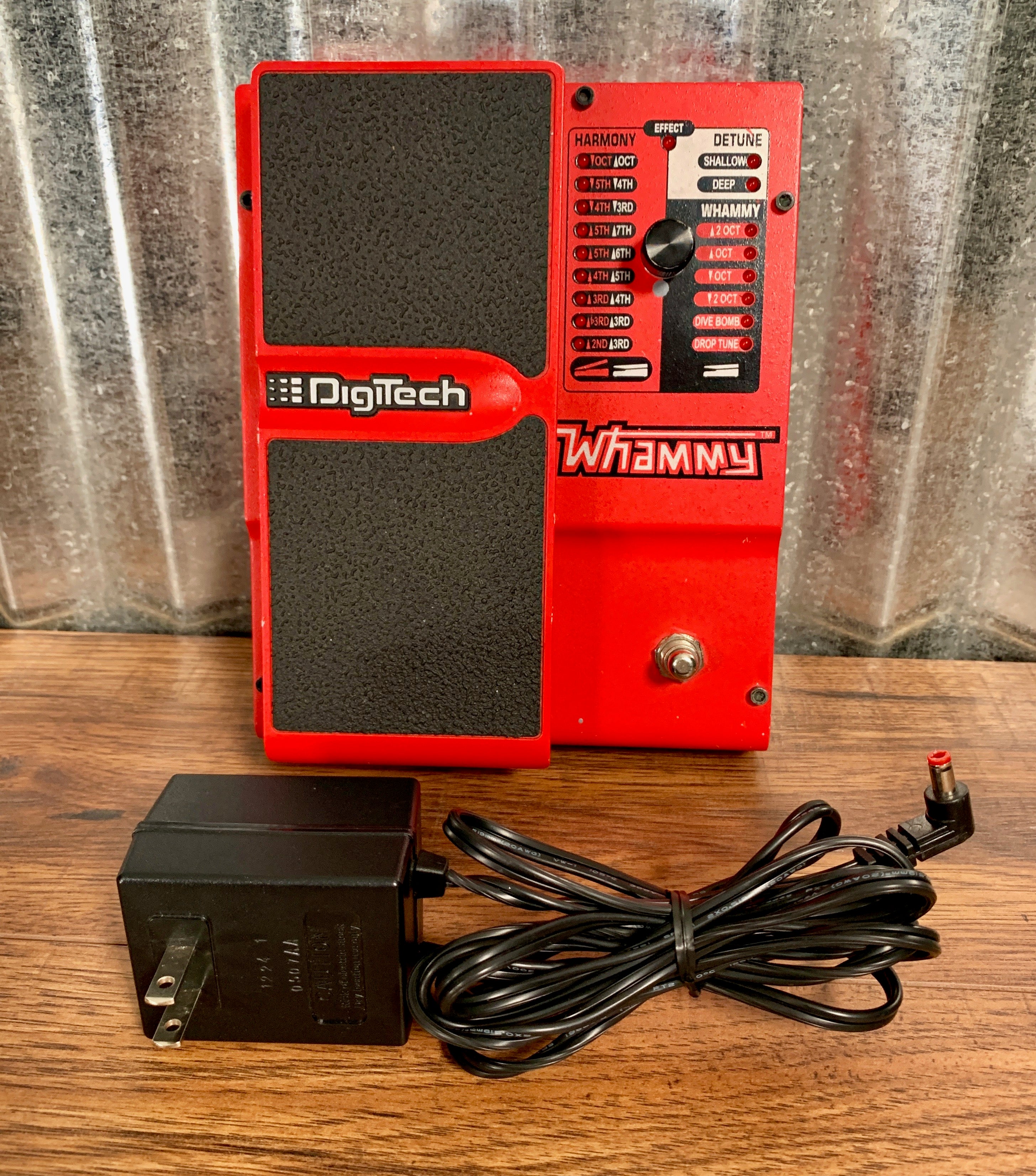 Digitech Whammy Pitch Shifter Guitar Effect Pedal & Power