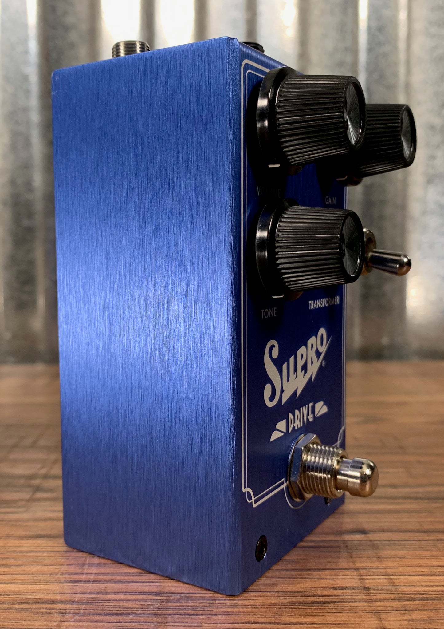 Supro USA 1305 Drive Overdrive Guitar Bass Effect Pedal Demo