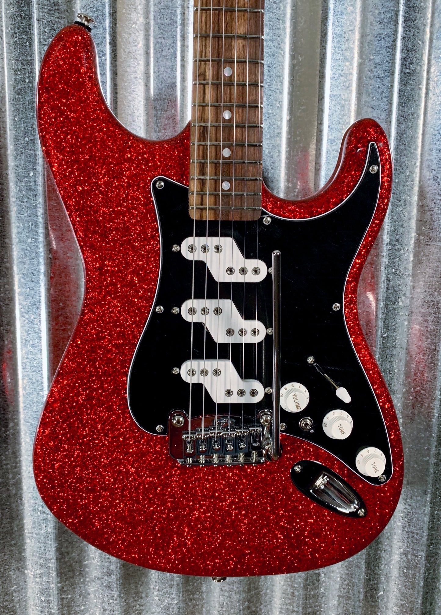 G&L USA Fullerton Custom Comanche Red Metal Flake Guitar & Case 2018 #4133