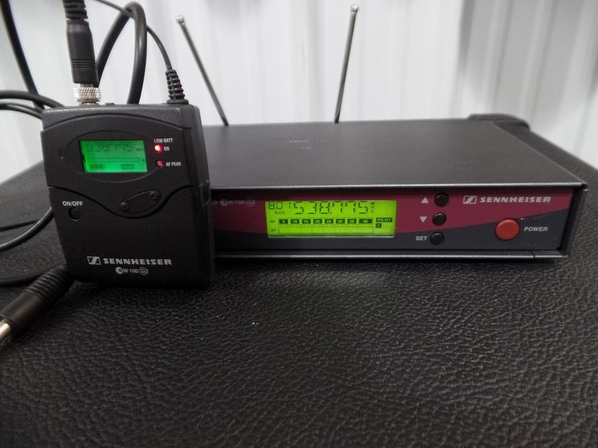 Sennheiser EW172 G2 Wireless Instrument System with EM100 G2 & SK100 G2