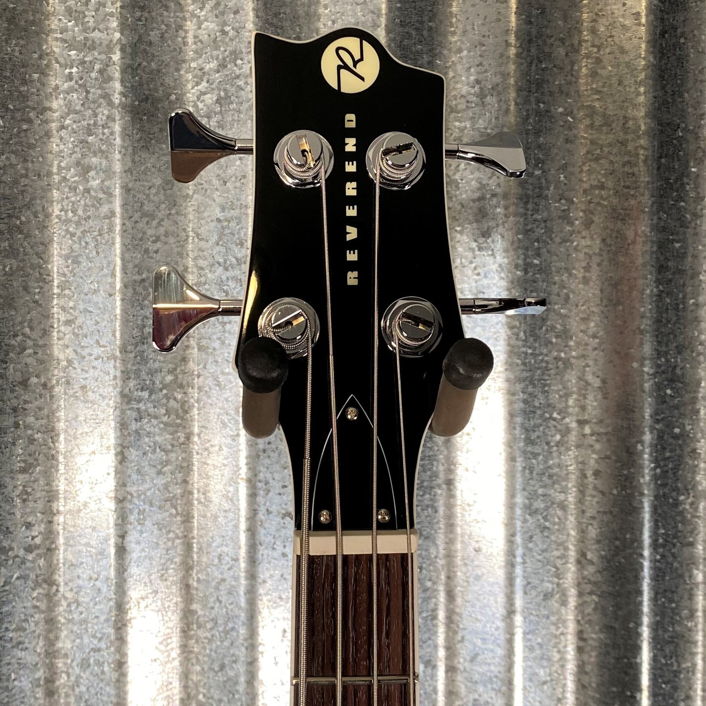 Reverend Linh Le Linhbacker Semi Hollow Short Scale 4 String Bass Purple Sparkle #59123