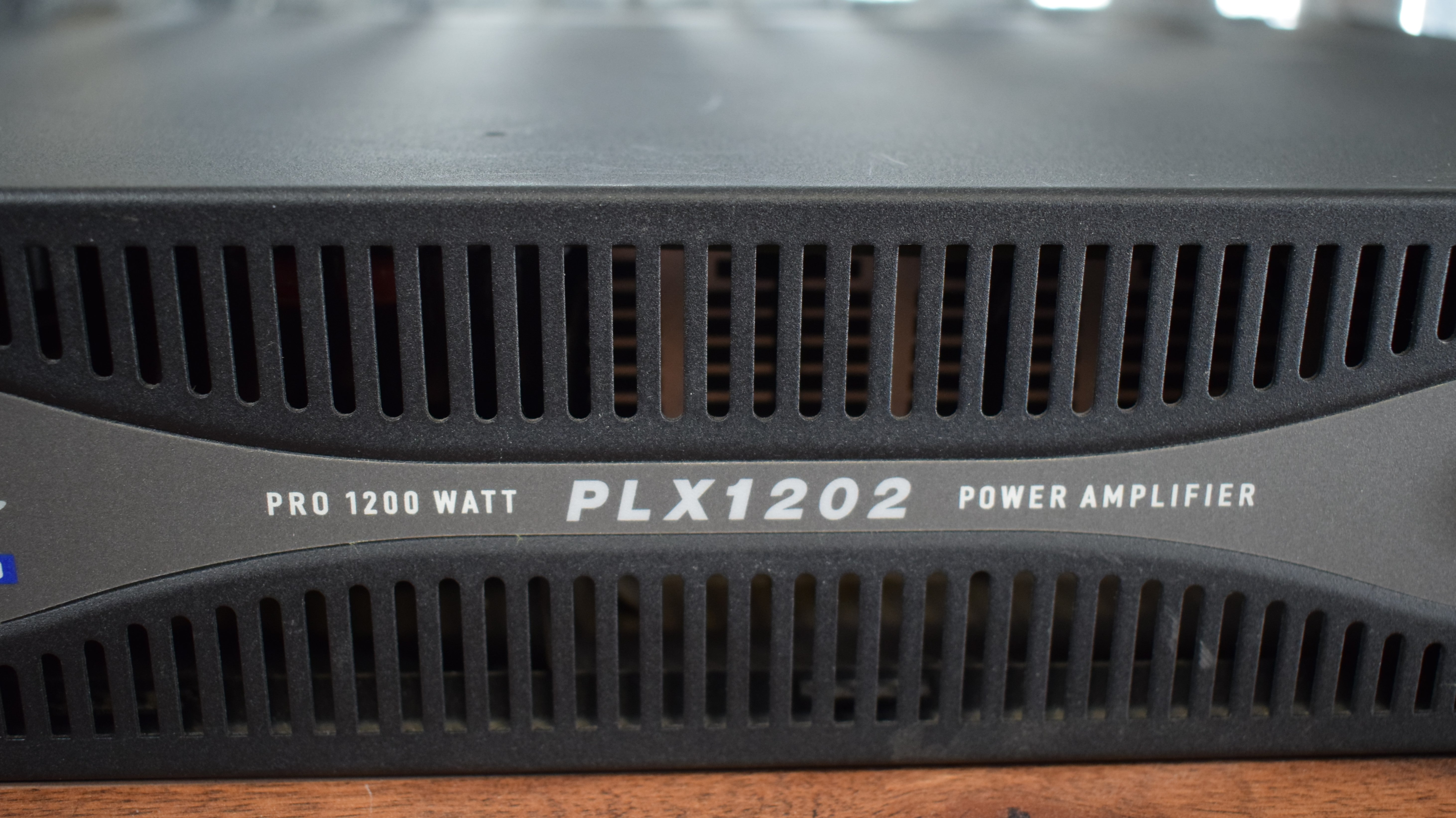 QSC Audio PLX1202 Pro 1200 Watt Two Channel Power Amplifier Used