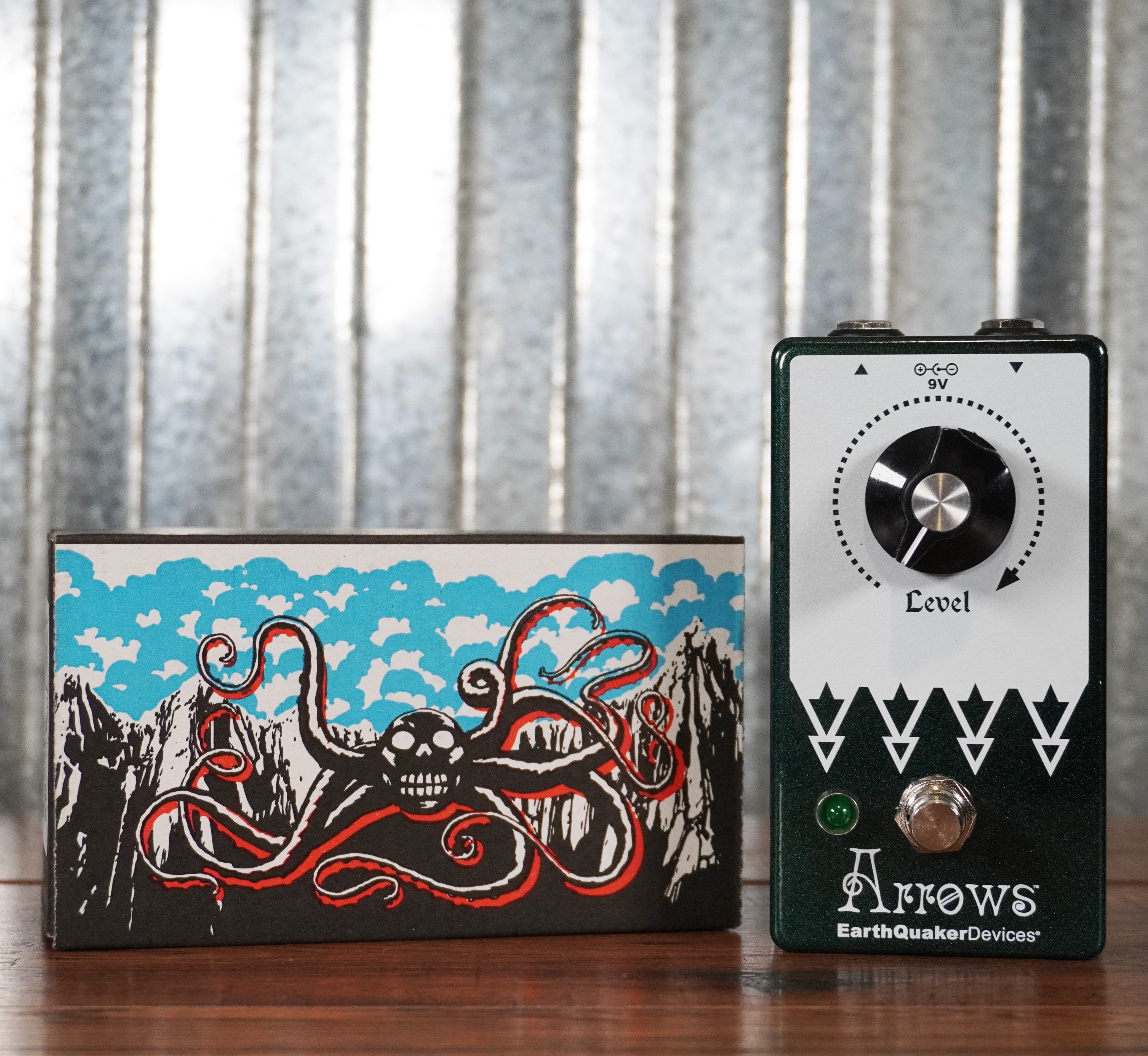 Earthquaker Devices EQD Arrows Preamp Booster V2 Guitar Effect