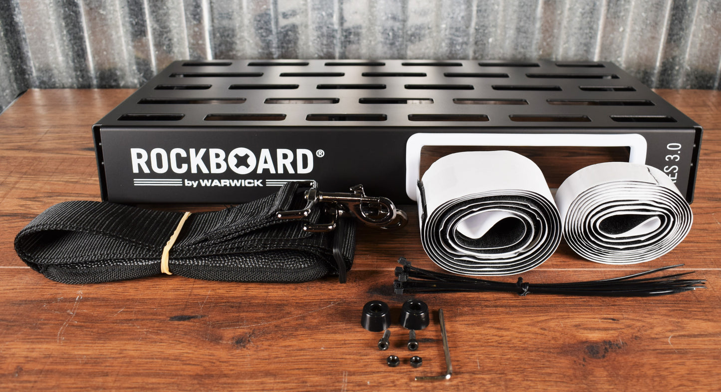 Warwick Rockboard Tres 3.0 B Guitar Effect Pedalboard & Gig Bag