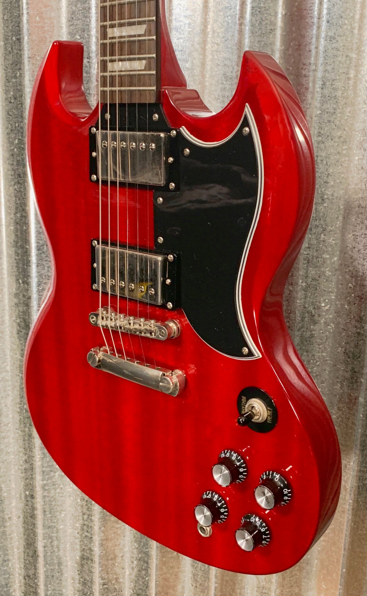 Epiphone G-400 SG Pro Cherry Guitar & Case #1444 Used