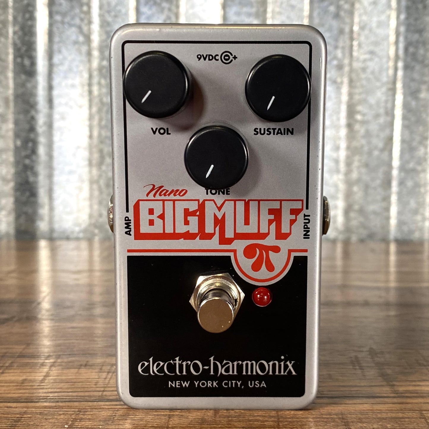 Electro-Harmonix EHX Nano Big Muff Pi Fuzz Distortion Guitar Effect Pedal