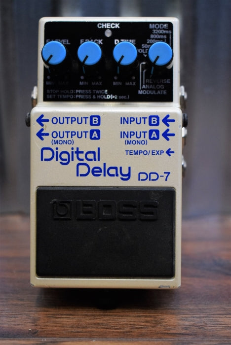 Boss DD-7 Digital Delay Guitar Effect Pedal Used