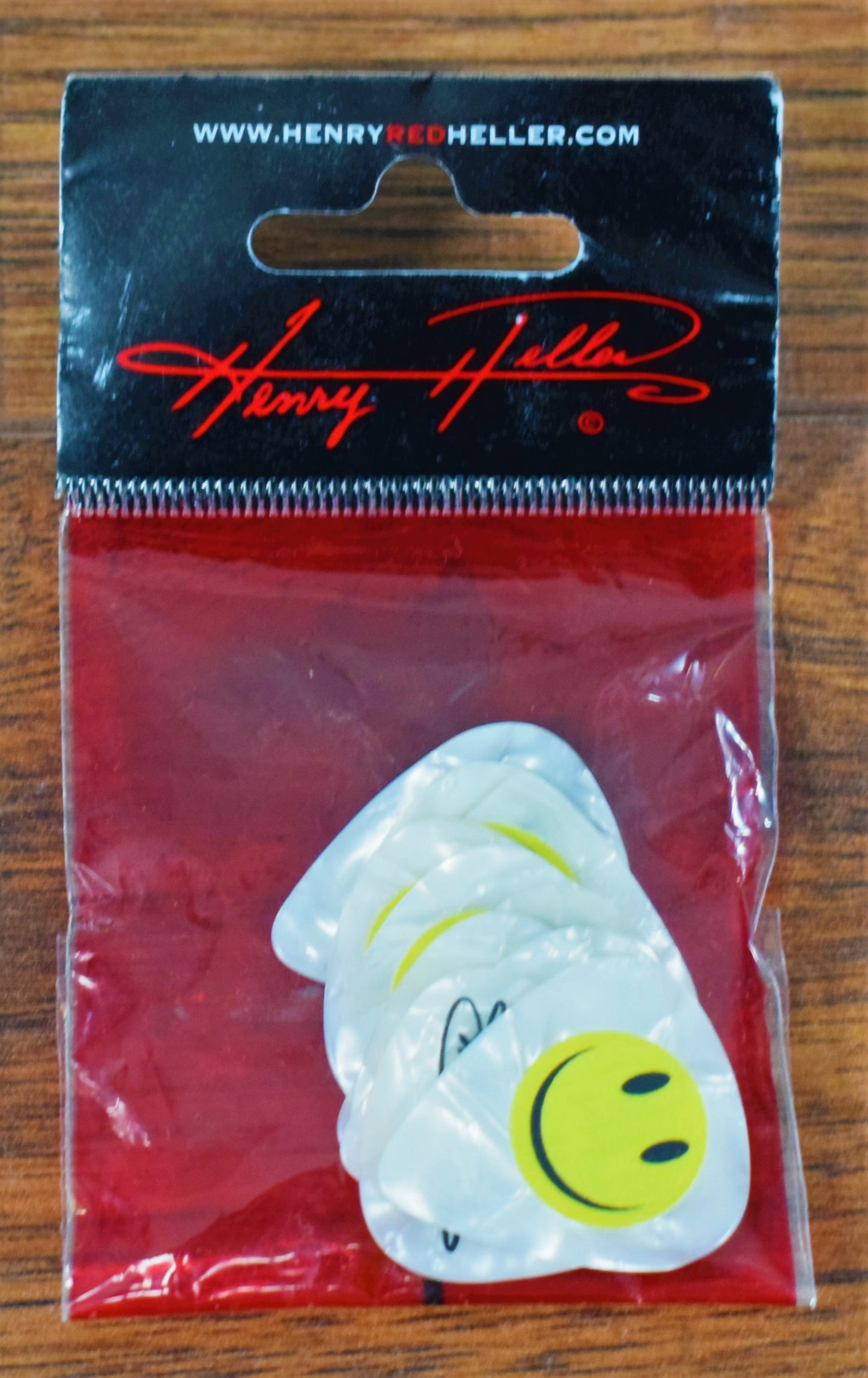 Henry Heller .96mm White Pearloid Smiley Face Guitar & Bass Pick 10 Pack