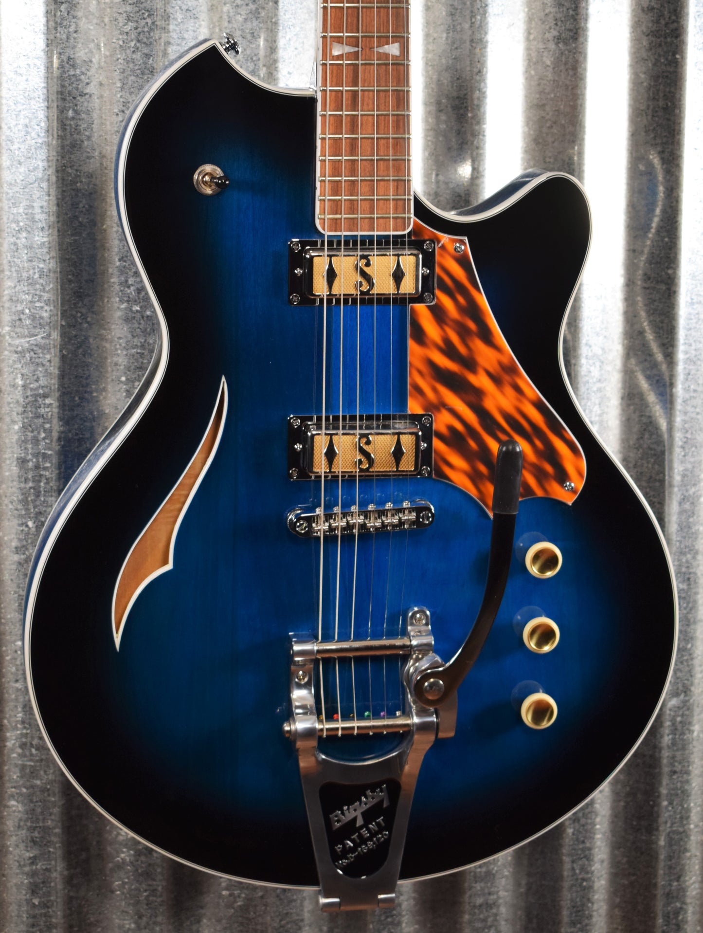 Supro USA 2052ABB7 Clermont Thinline Semi Hollow Trans Blueburst Bigsby Guitar & Case Demo #0369