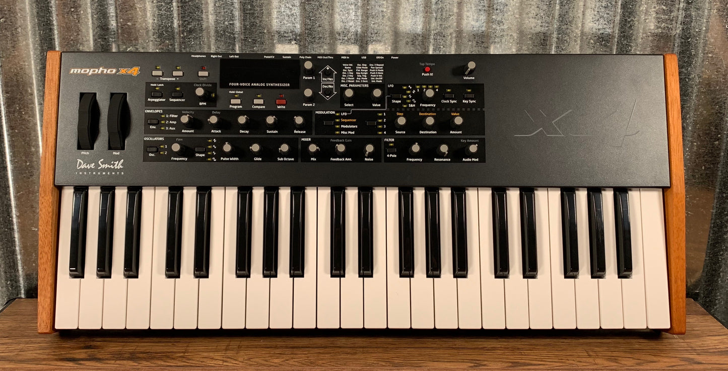 Dave Smith Instruments Mopho x4 Programmable Polyphonic Analogue Synthesizer Keyboard Used