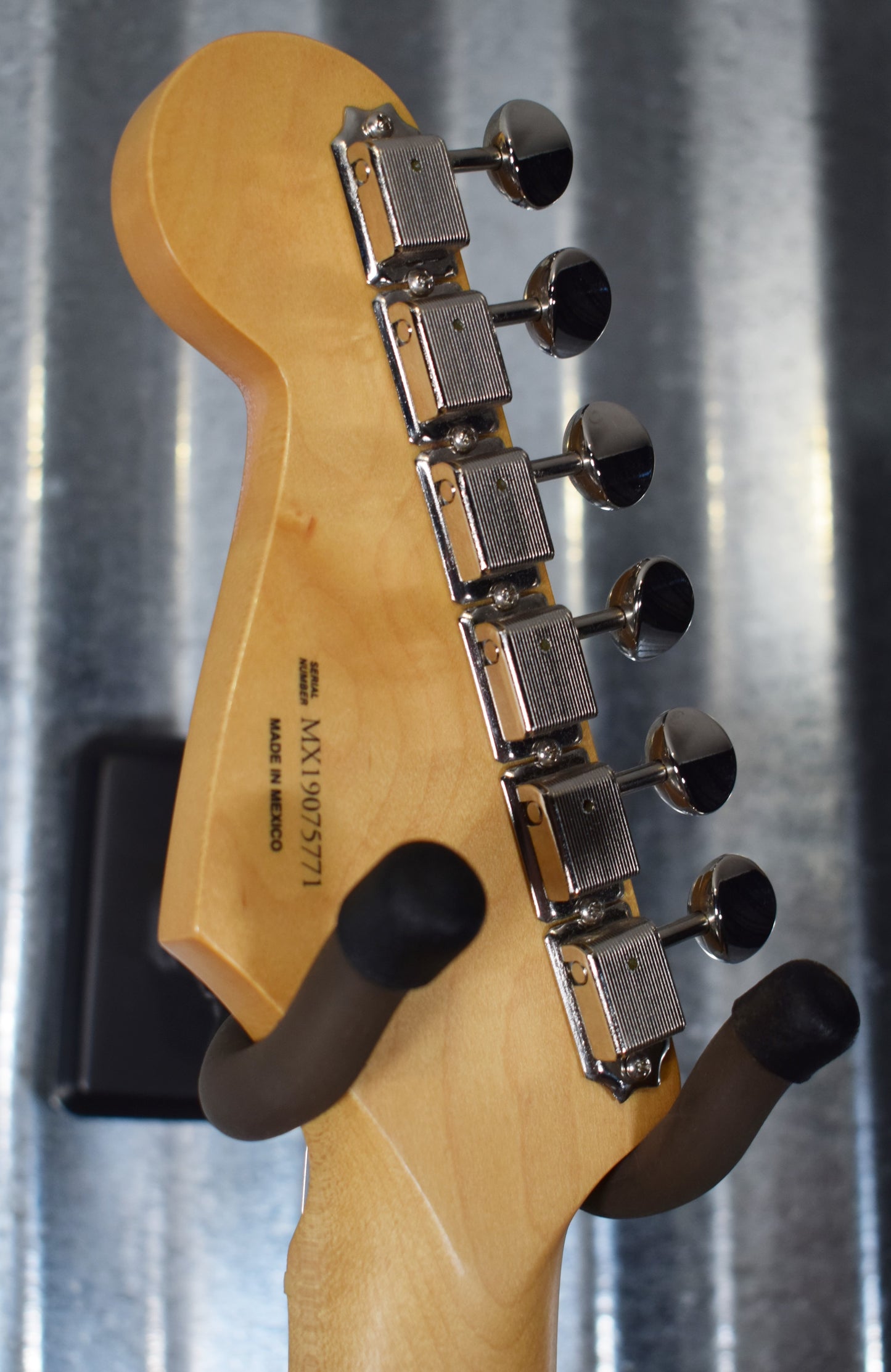 Fender 2019 Vintera 60's Modified Stratocaster Sunburst & Bag #5771 Used