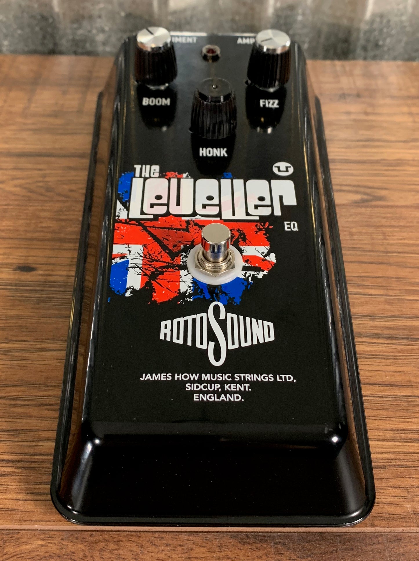Rotosound The Leveler EQ Hand Built Vintage Style Effect Pedal Used