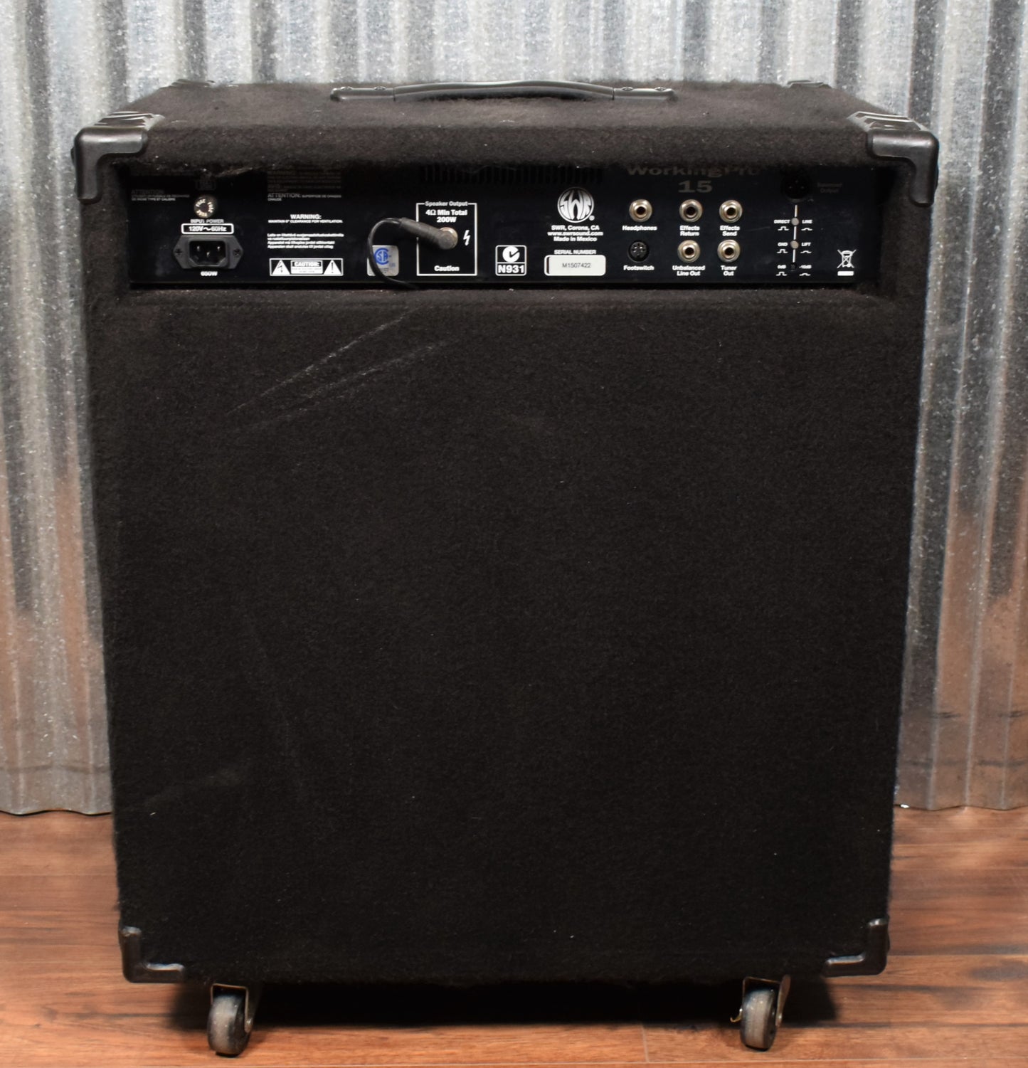 SWR Working Pro 15 200 Watt 1x15" Bass Combo Amplifier Used
