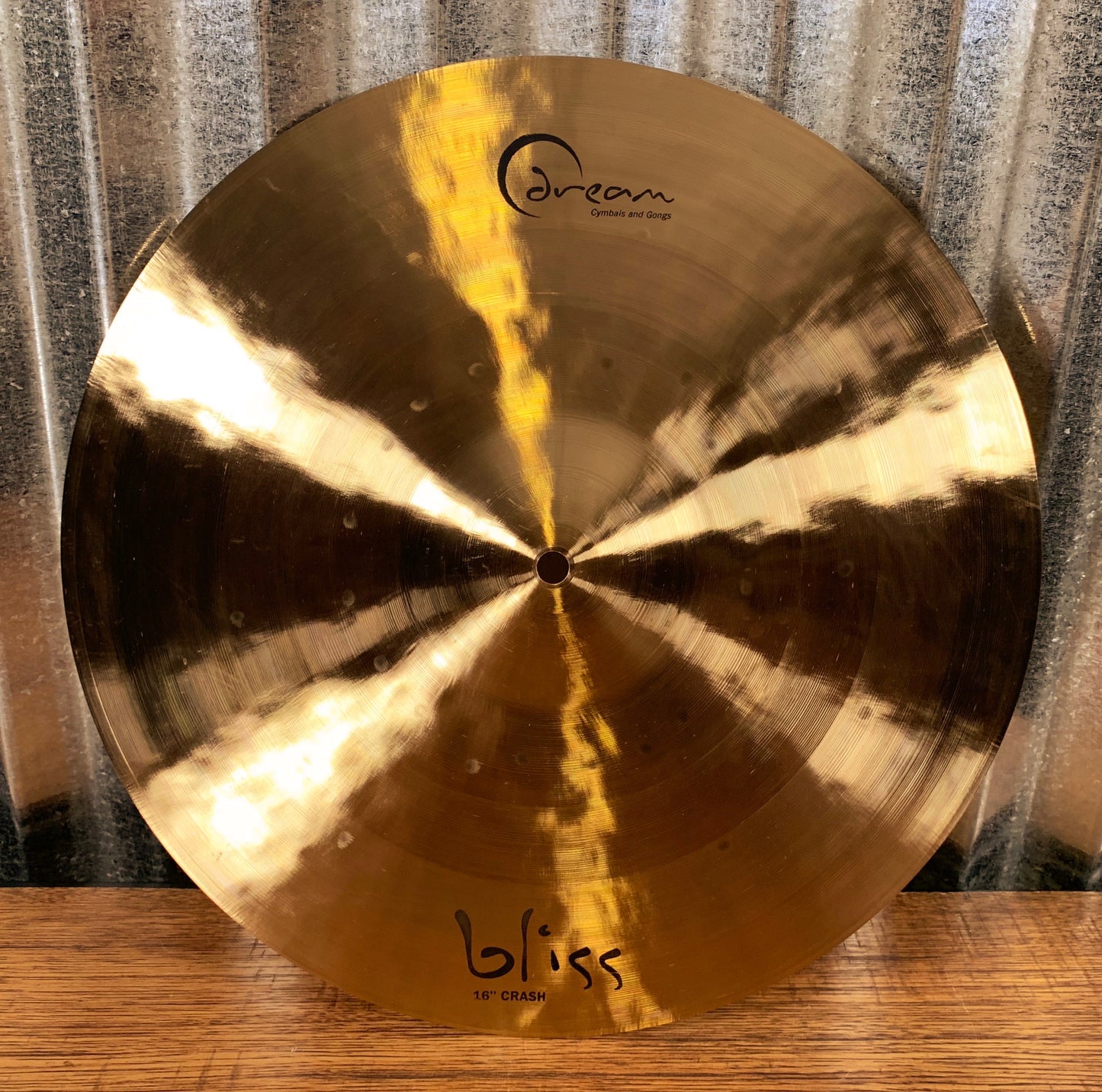 Dream Cymbals BCR16 Bliss Hand Forged and Hammered 16" Crash Demo
