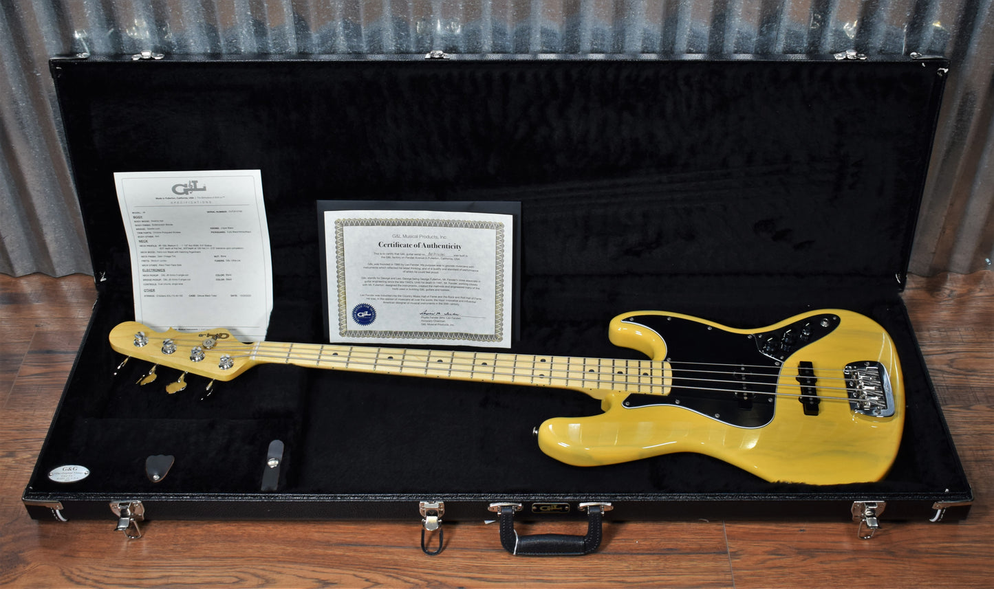 G&L USA JB 4 String Jazz Bass Butterscotch Blonde & Case 2020 #0180