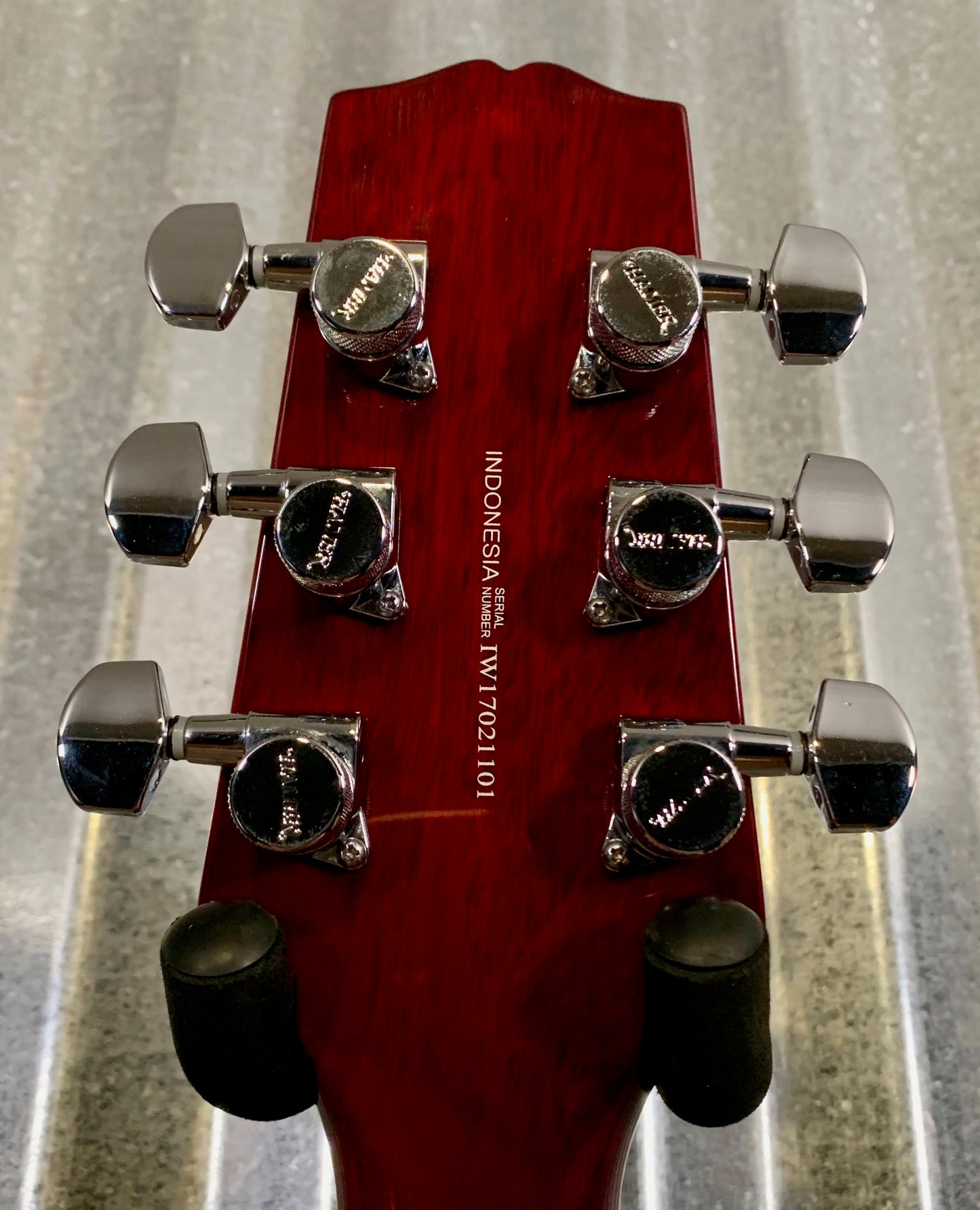 Hamer Archtop Flame Dark Cherry Wilkinson Tremolo Guitar SATFW-DCB #1101