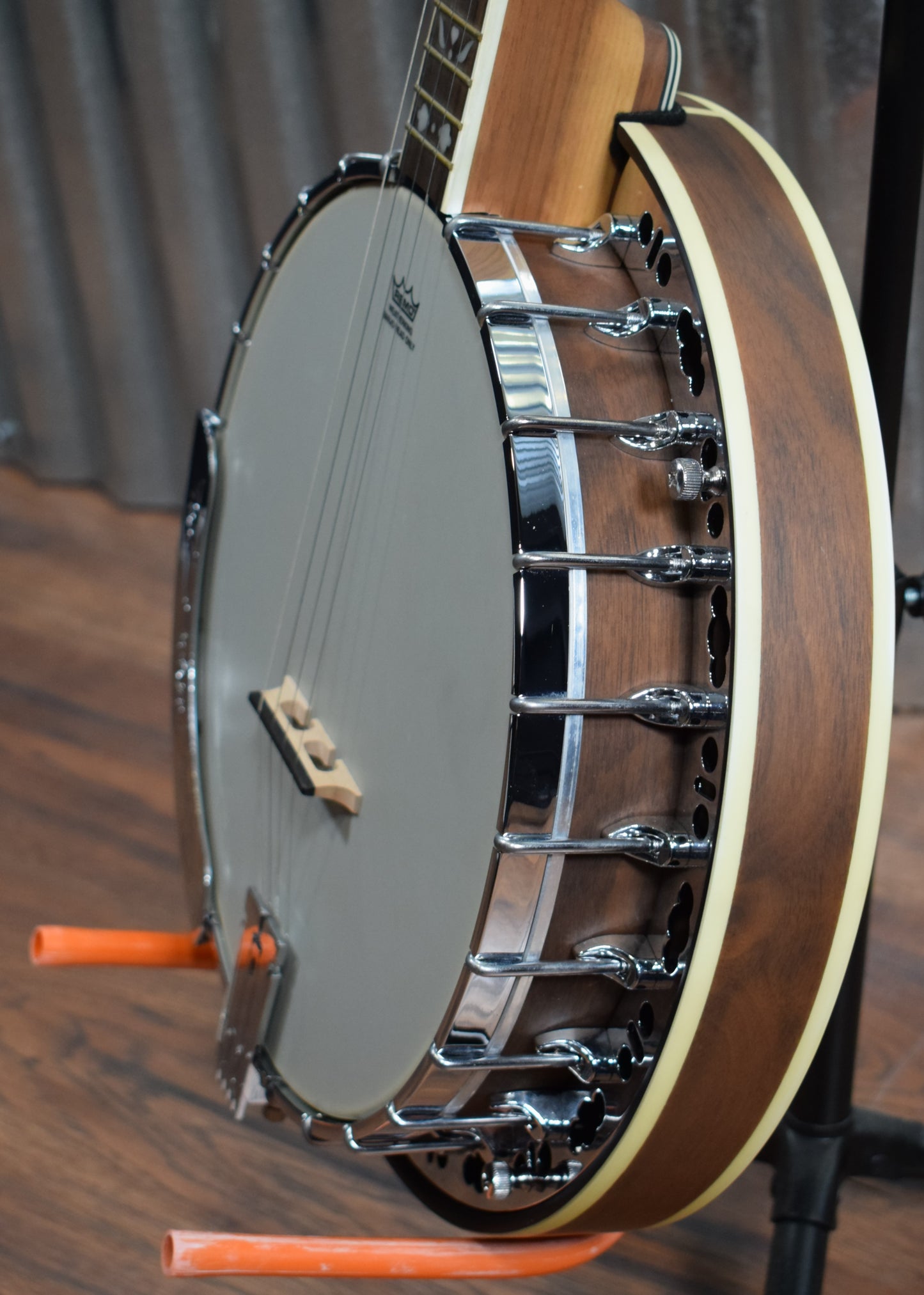 Ortega Guitars Falcon OBJ550WTE-SNT Satin Walnut 4 String Tenor Banjo & Bag #0006