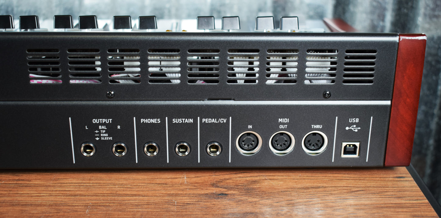 Behringer Deepmind 12 Voice Polyphonic Keyboard Synthesizer Used