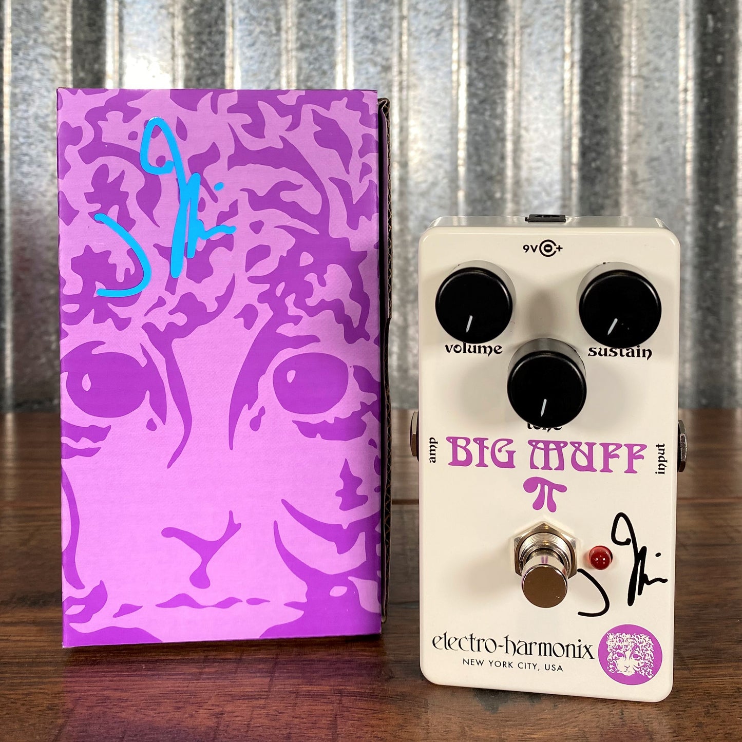 Electro-Harmonix EHX J Mascis Ram's Head Big Muff Pi Fuzz Sustainer Guitar Effect Pedal