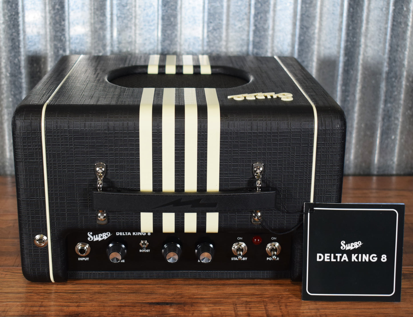 Supro Delta King 8 All Tube 1 Watt 8" Guitar Combo Amplifier Black Crème 1818BC