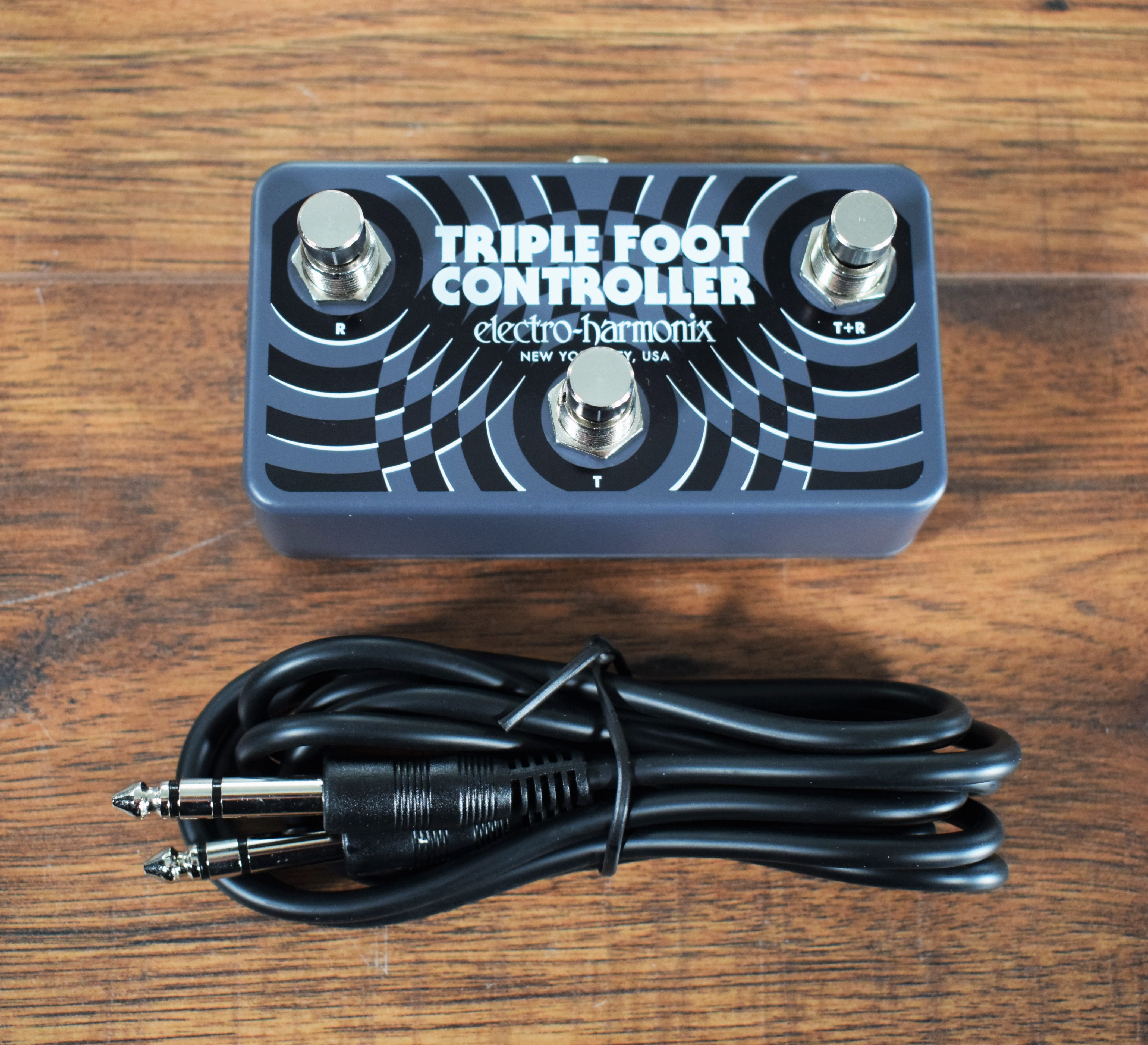 Electro-Harmonix EHX Triple Foot Controller 3 Button Remote Guitar Amp &  Effect Pedal TRS Footswtich