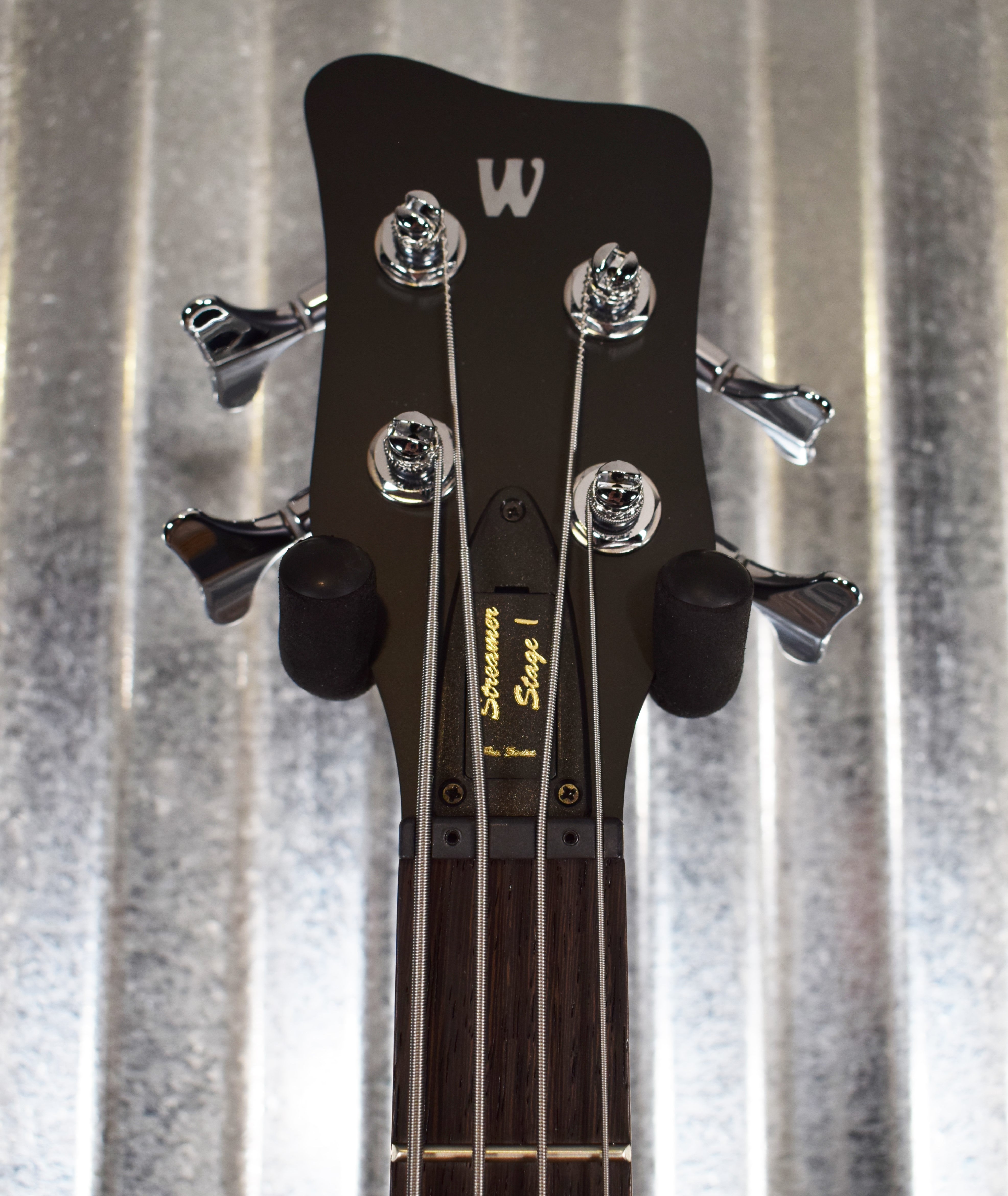 Warwick German Pro Series Streamer Stage I 4 String Nirvana Black