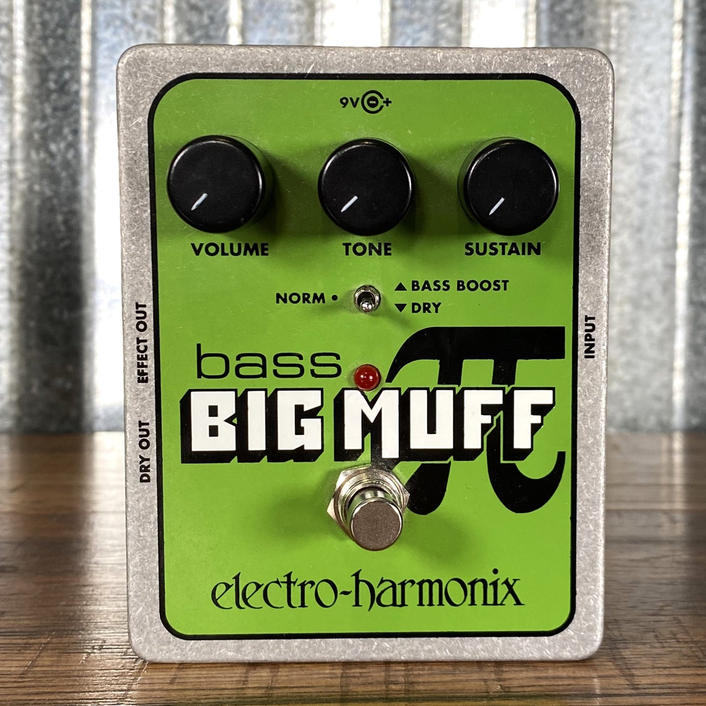 Electro-Harmonix EHX Bass Big Muff Pi Fuzz Distortion Sustainer Effect Pedal Used