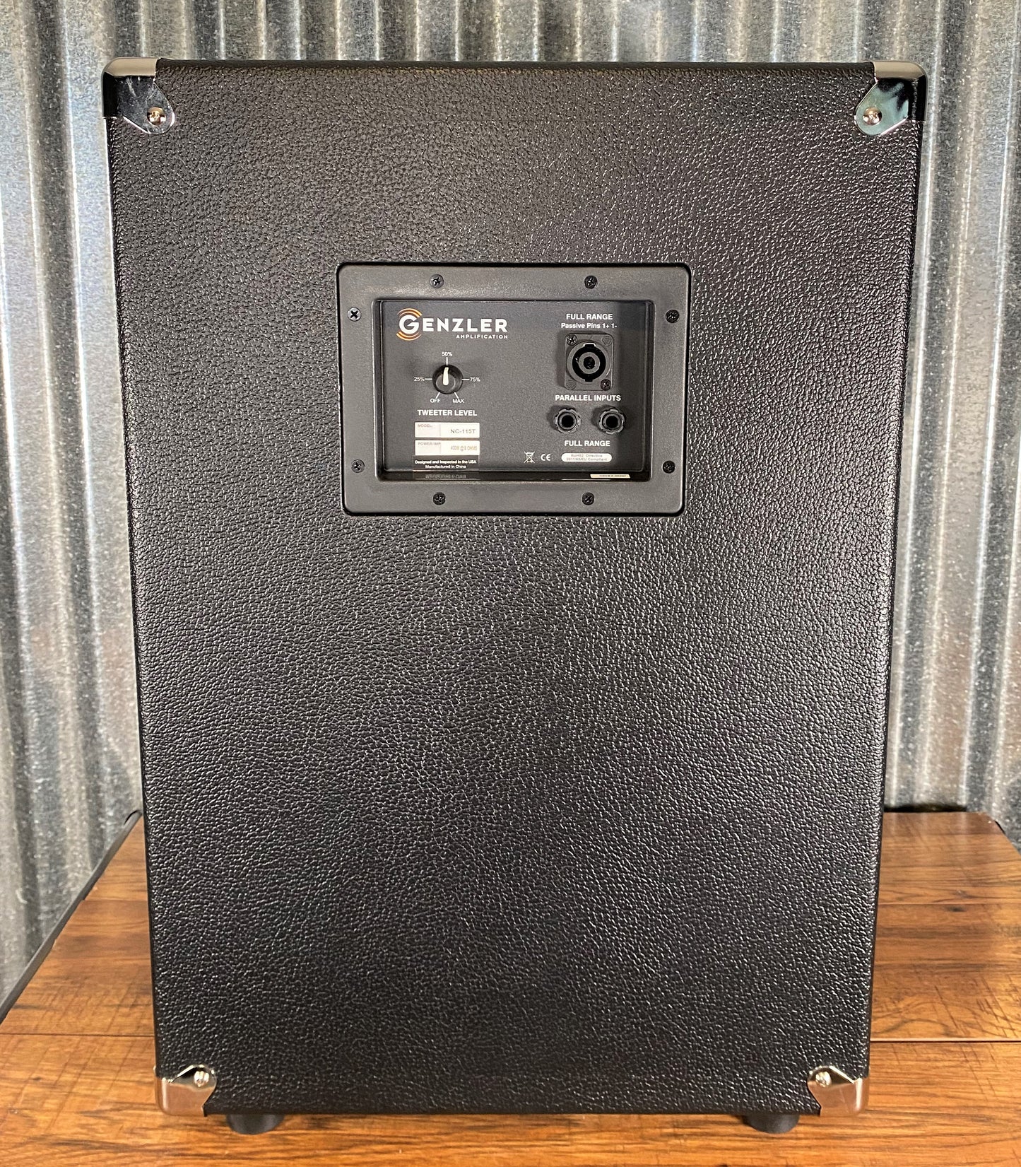 Genzler NC-115T NU CLASSIC 115T 1x15 & Tweeter 400 Watt 8 Ohm Bass Amplifier Speaker Cabinet Demo