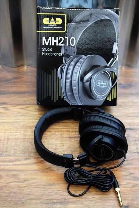 CAD Audio MH210 Closed Back Stereo Studio Headphones 1/4" or 1/8" Connectors