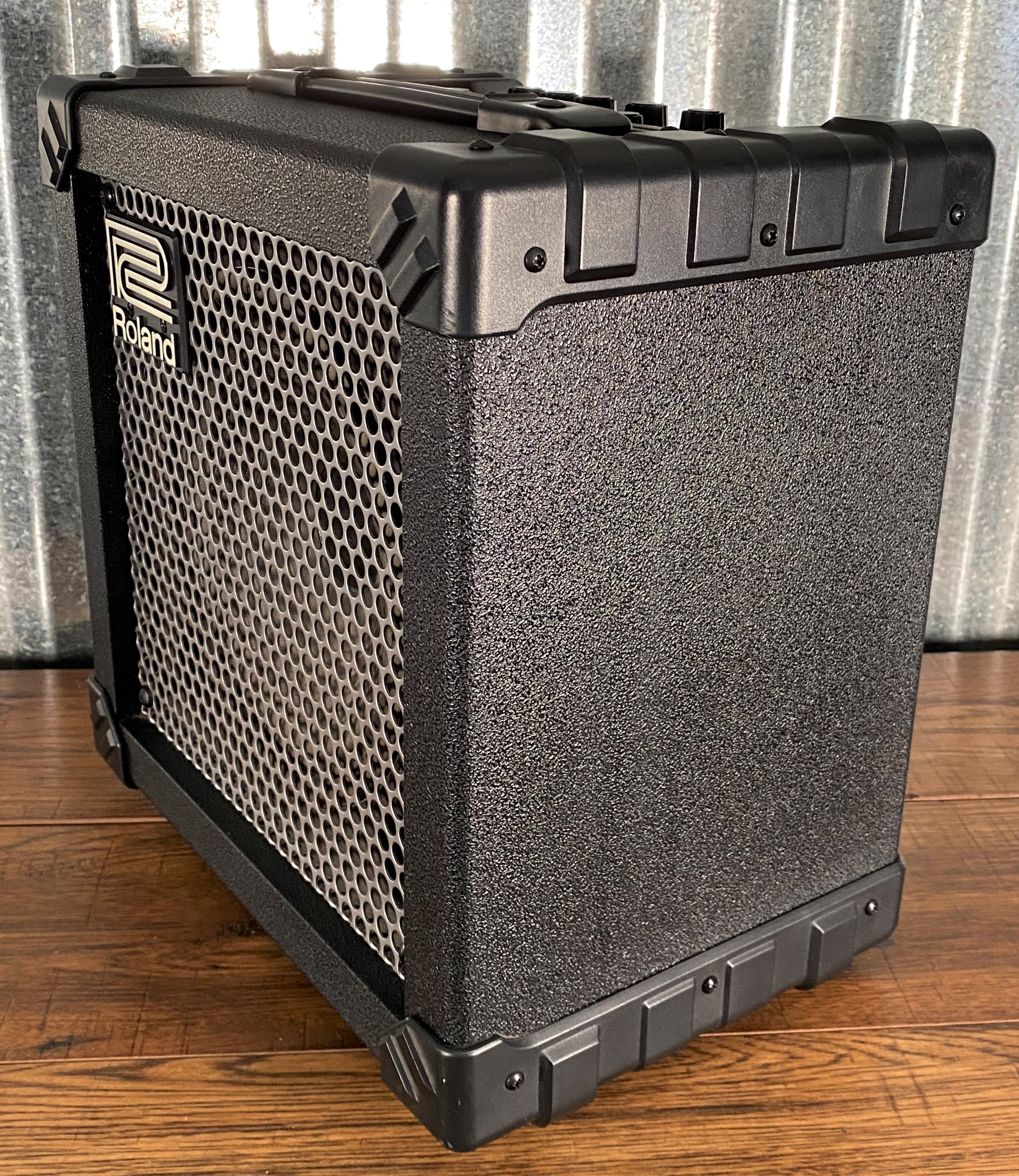 Roland CUBE-20X Two Channel 20 Watt 1x8