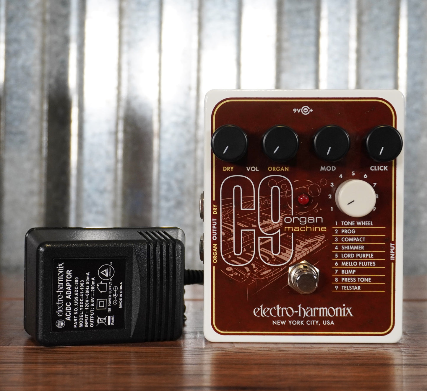 Electro Harmonix C9 Organ Machine Pitch Shift Guitar Synth Effect Pedal